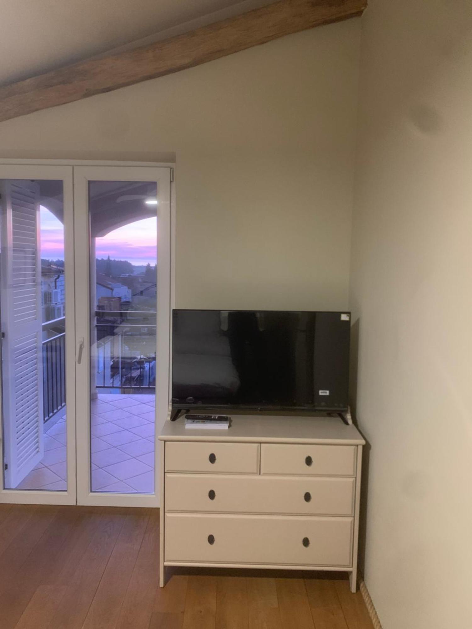 Dachgeschoss-apartment 